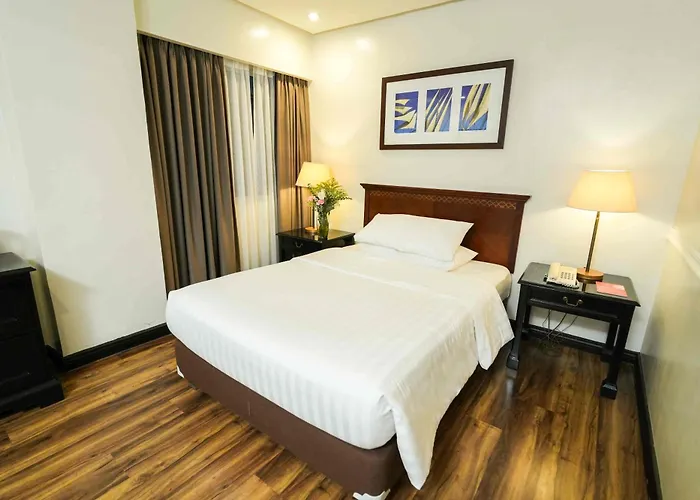 Family Hotel: Court Meridian Hotel & Suites