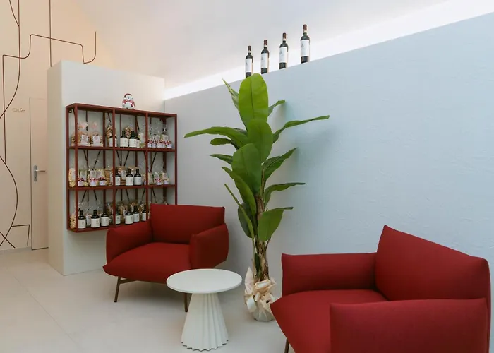 Dama Bianca Boutique