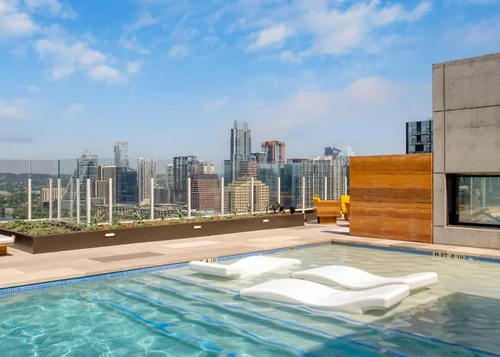 Natiivo By Avantstay Modern High-Rise With Rooftop Pool & Skyline Views
