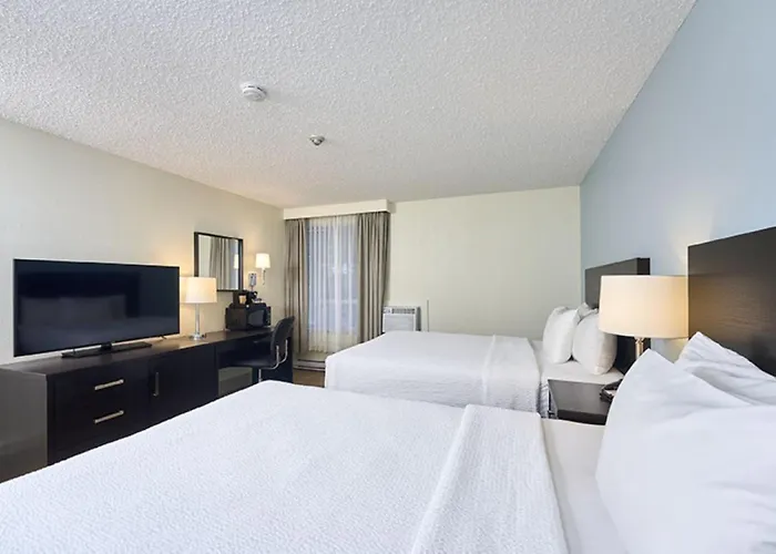 Jacuzzi hotel: Canad Inns Destination Centre Windsor Park