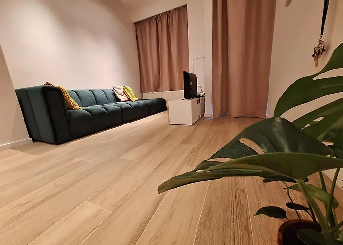 Funky Jungle House - Rustig Gelegen Rijwoning In Hartje
