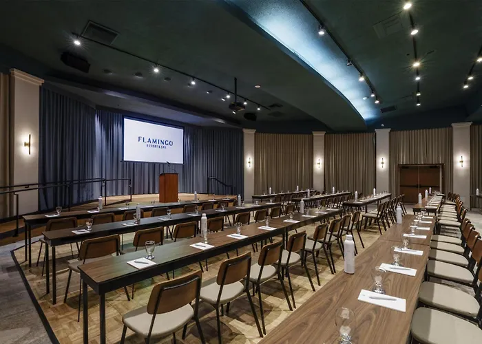 Golf hotel: Flamingo Resort & Spa Santa Rosa Sonoma, Tapestry By Hilton