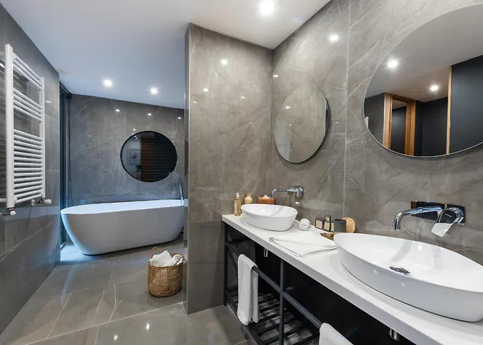 Boutique hotel only: Hotel Awa