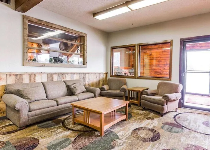 Pet Friendly hotel: Quality Inn Pagosa Springs