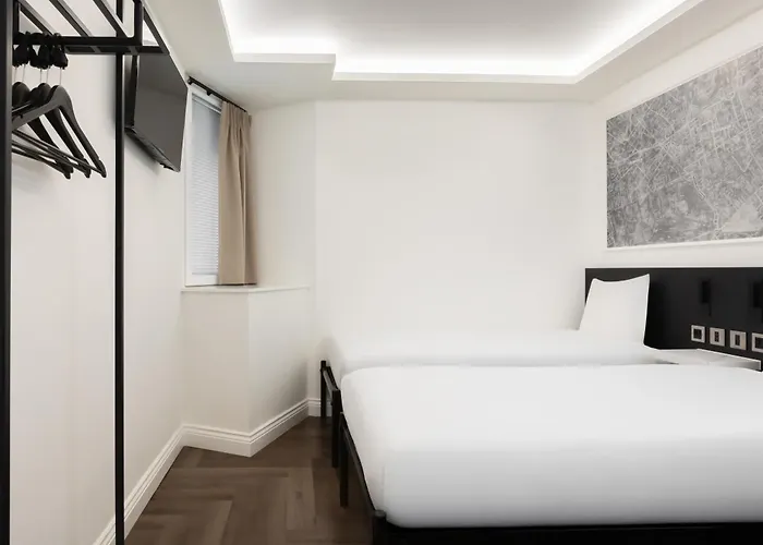 Hotel com jacuzzi: Stg Hotel Oxford Street - Formerly St Giles London Hotel