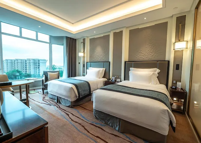 Hotels Close to Airport Wyndham Qingdao