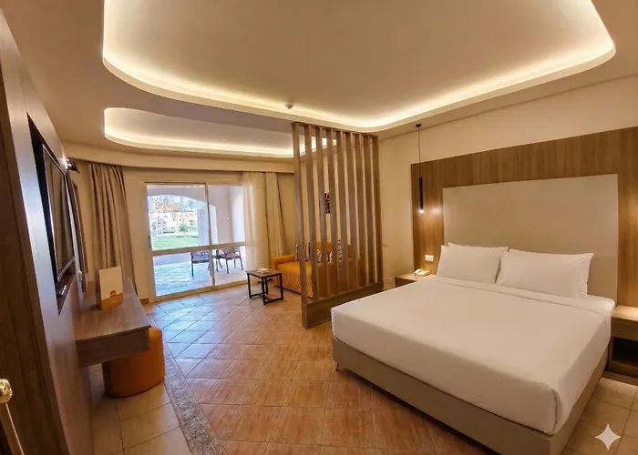 Hotel met tennis: Regency Plaza Aqua Park And Spa Resort