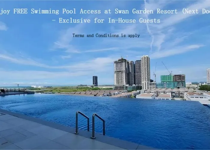 Luxury hotel only: Swan Garden Hotel