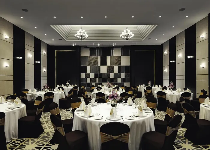 Boutique hotel only: Moevenpick Hotel Sukhumvit 15 Bangkok