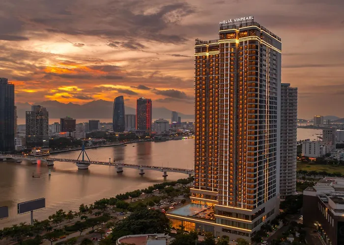 Jacuzzi hotel: Melia Vinpearl Danang Riverfront