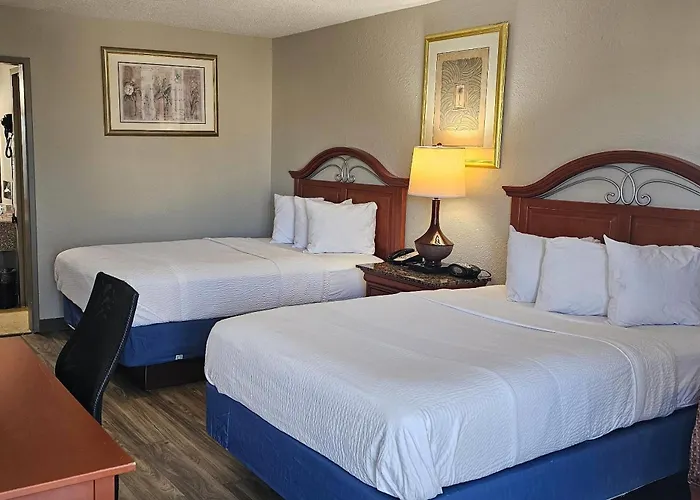 Hotel do aeroporto: Days Inn By Wyndham Orlando Downtown