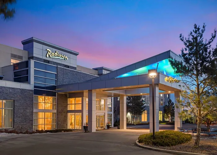 Resorts Guide Radisson & Conference Centre Calgary Airport