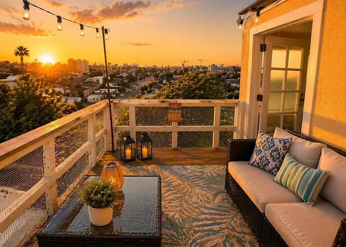 Vacation rental: Casa California - Backyard, Bbq, Firepit & Near Beaches