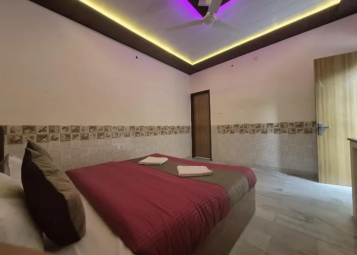 The Hostels Taj Street