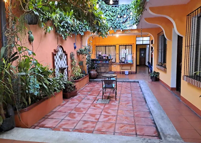 El Viajero Antigua Ll