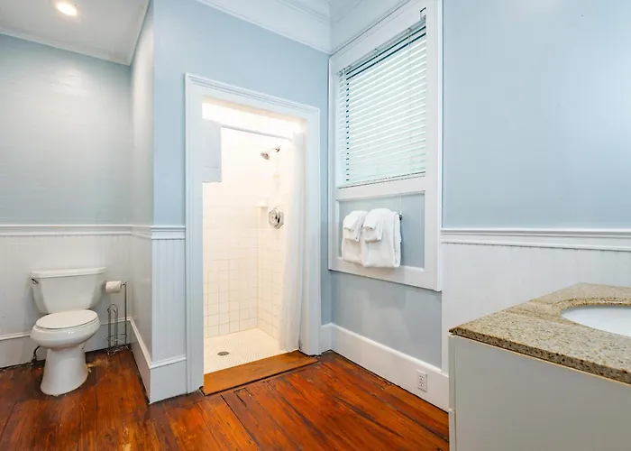 Pet Friendly hotel: Bananas Foster Guesthouse