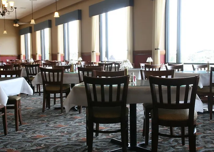 Hotel: Grand Plaza Hotel, Trademark Collection By Wyndham