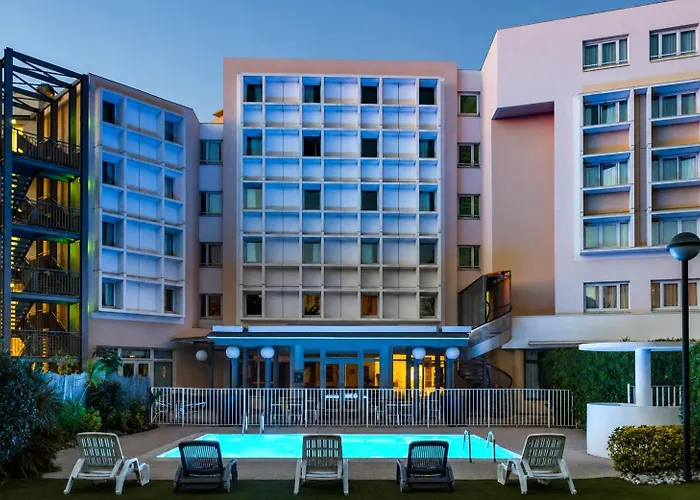 3 star hotels B&B Marseille Bonneveine