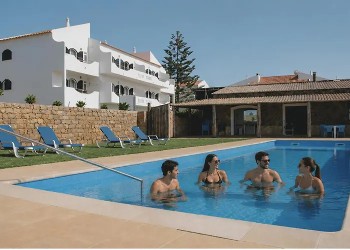  Tonel Apartamentos Turisticos