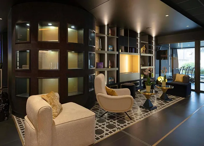 Mercure Centre Bords De Loire