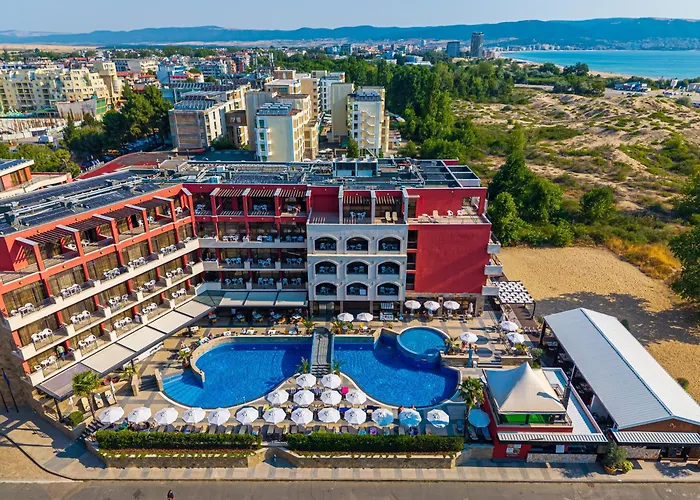 Nobel Ultra All Inclusive - Free Beach Access