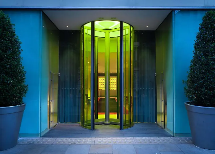 Hôtel 5 étoiles: St Martins Lane London
