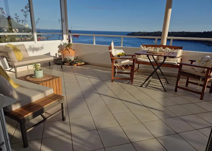 Guests house Apartments Sv.Jakov