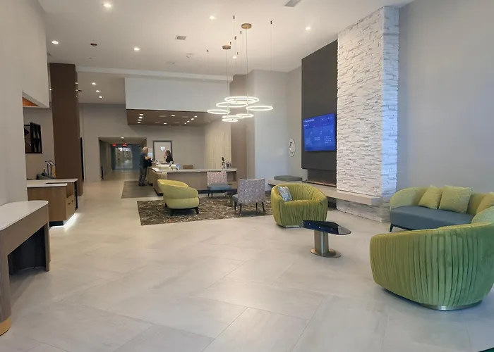 Holiday Inn Downtown By Ihg