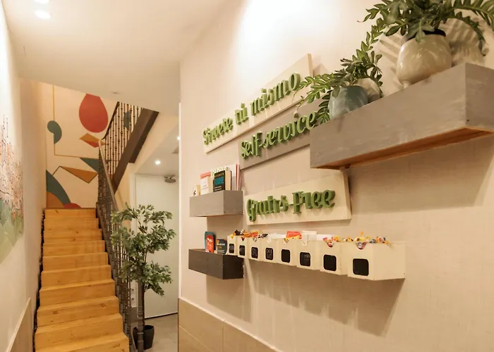 Blume Cruz Suites