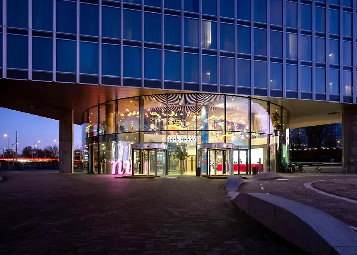 Dog friendly hotels Nhow Amsterdam Rai