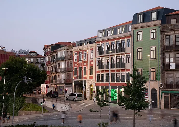 Se Catedral Porto, Tapestry Collection By Hilton