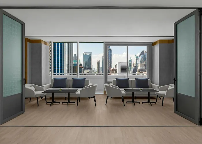 Courtyard By Marriott Bangkok