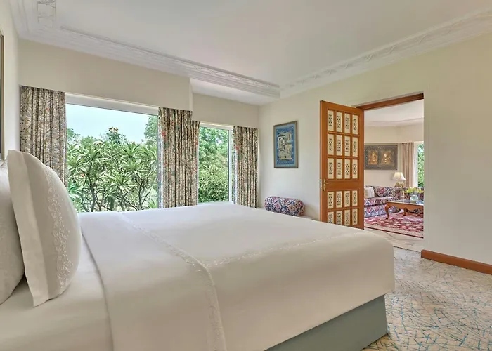 Hotels with tennis Itc Mughal, A Luxury Collection Resort & Spa, Agra