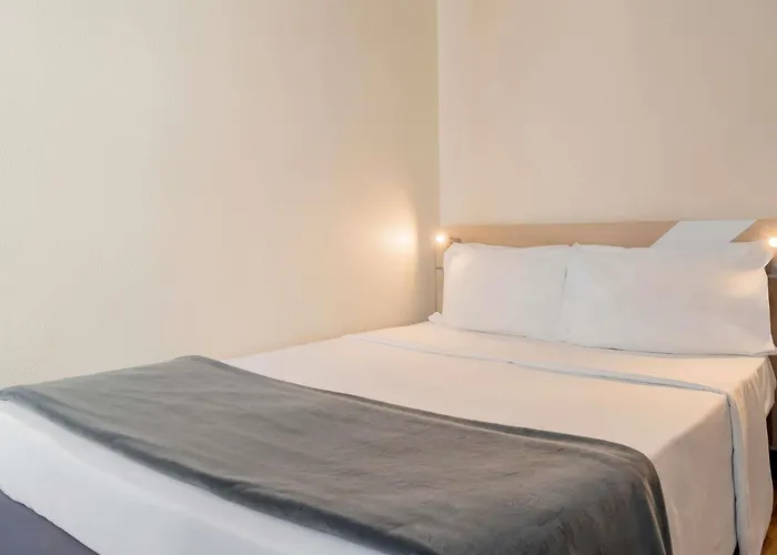 Cheap hotels Ibis Budget Sao Paulo Jardins