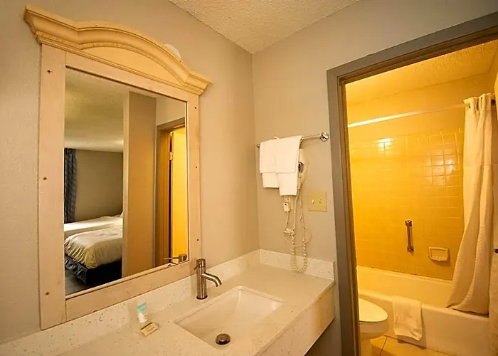 Economy Inn