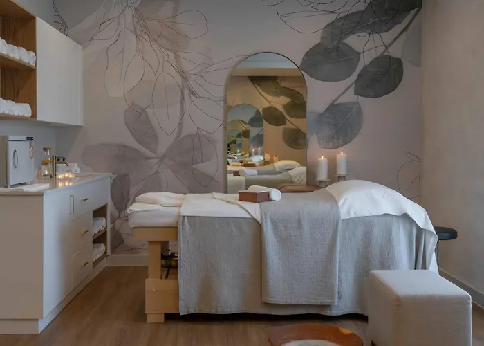 Hazendal And Spa