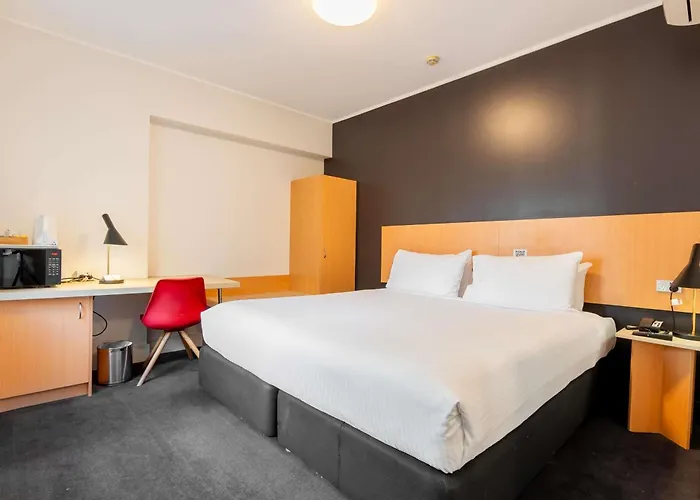 Cheap hotels Ibis Sydney World Square