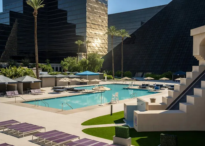 Cheap hotels Luxor