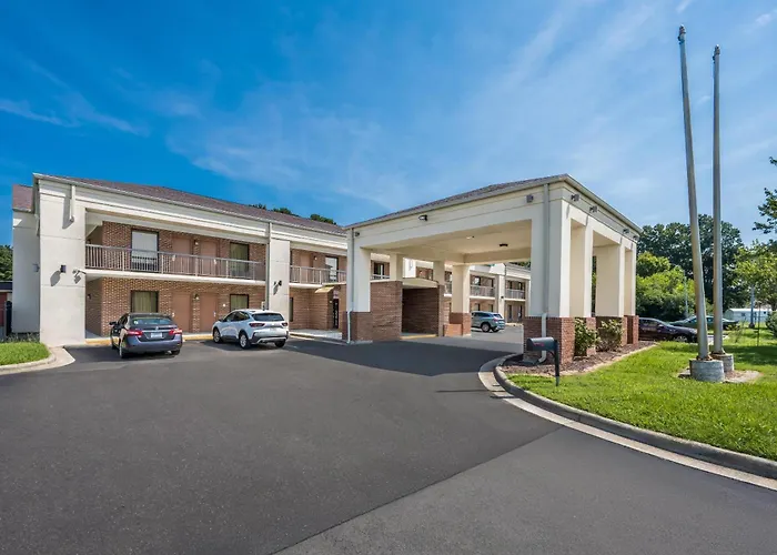 Dog friendly hotels Quality Inn Henderson I-85