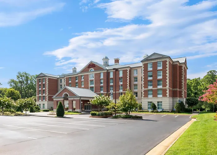 Hampton Inn & Suites Williamsburg-Central