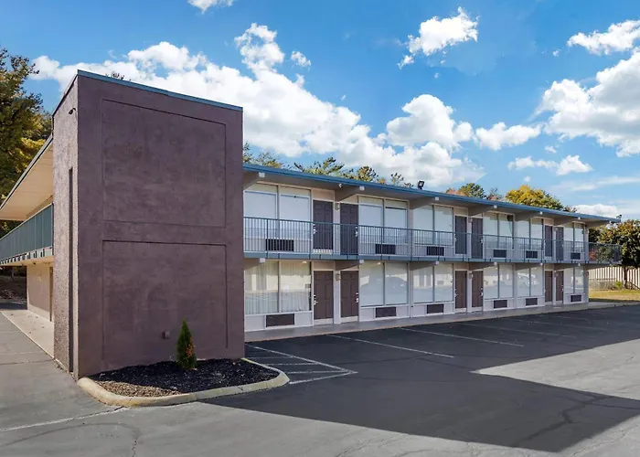 Quality Inn & Suites Easley - Greenville