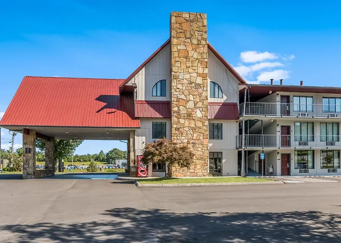 Red Roof Inn Dandridge