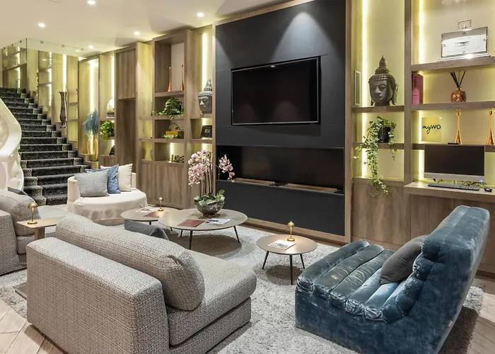 Western Plus Cosy