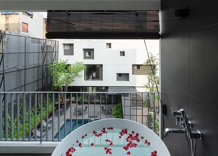 Lilit Bang Lumphu Hotel