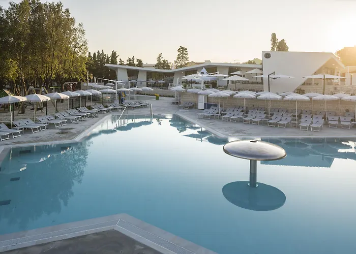 Falkensteiner Premium Mobile Homes And Camping Zadar
