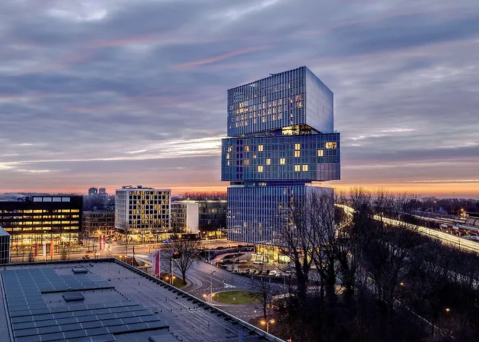 Dog friendly hotels Nhow Amsterdam Rai
