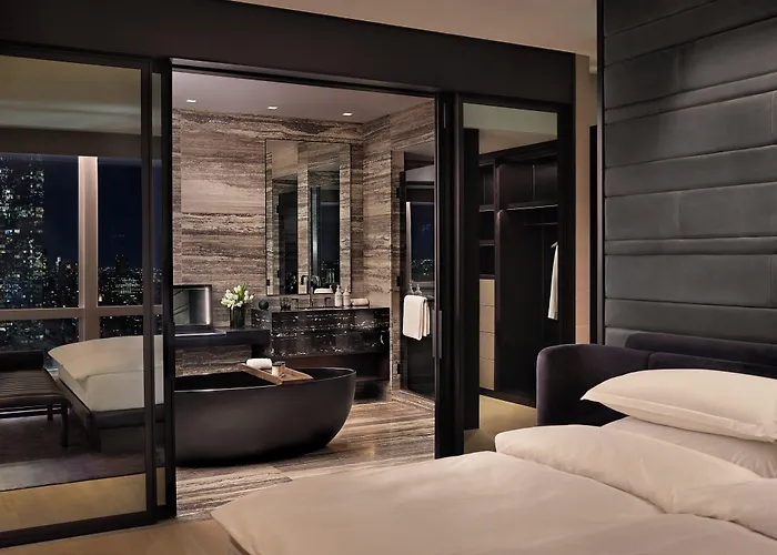 Equinox Hotel New York