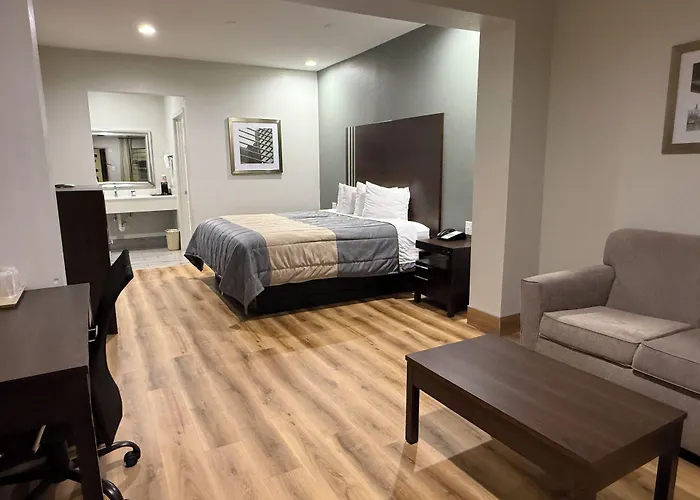 Scottish Inn & Suites - Iah Airport