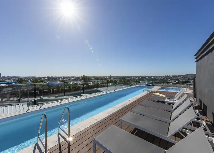Oaks Brisbane Woolloongabba Suites