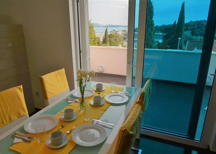 Villa Avantgarde